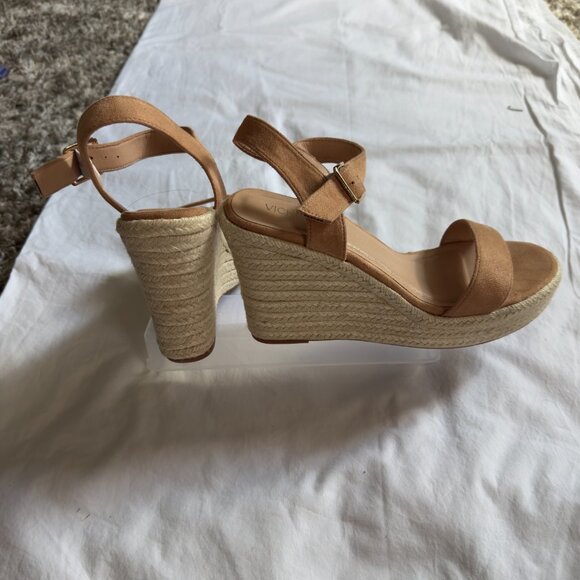 Tan, Platform Wedges, Espadrilles with Ankle Straps, Size 8.5 - Picture 2 of 4